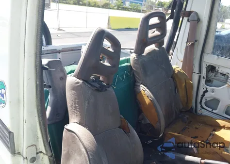 1988 Suzuki Samurai from USA, damaged, VIN JS4JC51C4J4247367